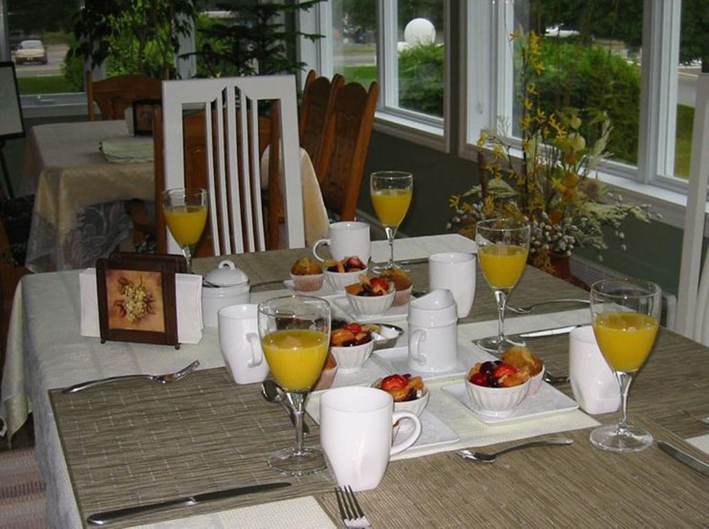 Gite Maison Parc Delormier Trois-Rivières Buitenkant foto